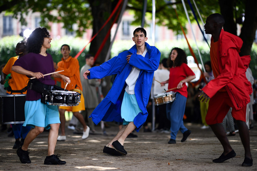 Issey Miyake İlkbahar/Yaz 2020 Erkek koleksiyonu