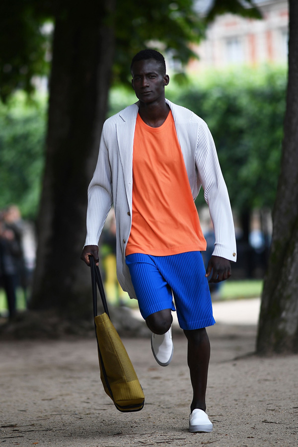 Issey Miyake İlkbahar/Yaz 2020 Erkek koleksiyonu