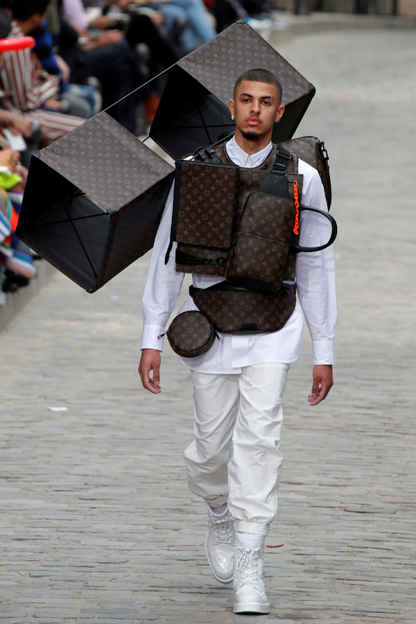 Louis Vuitton İlkbahar/Yaz 2020 Erkek koleksiyonu