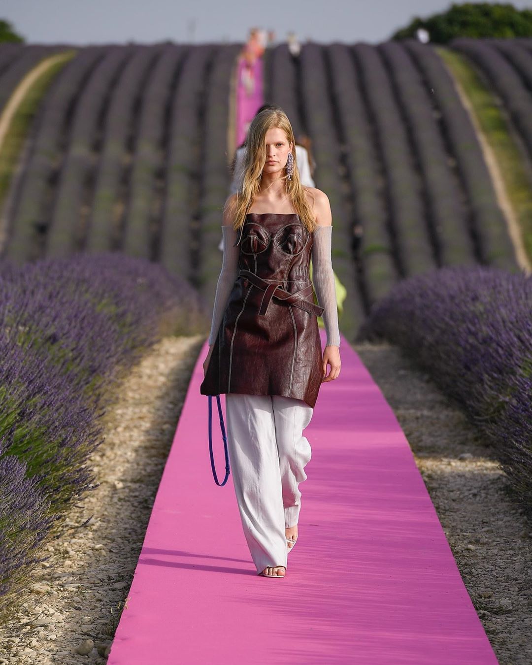 Jacquemus 10. yıl şovu: La Coup De Soleil