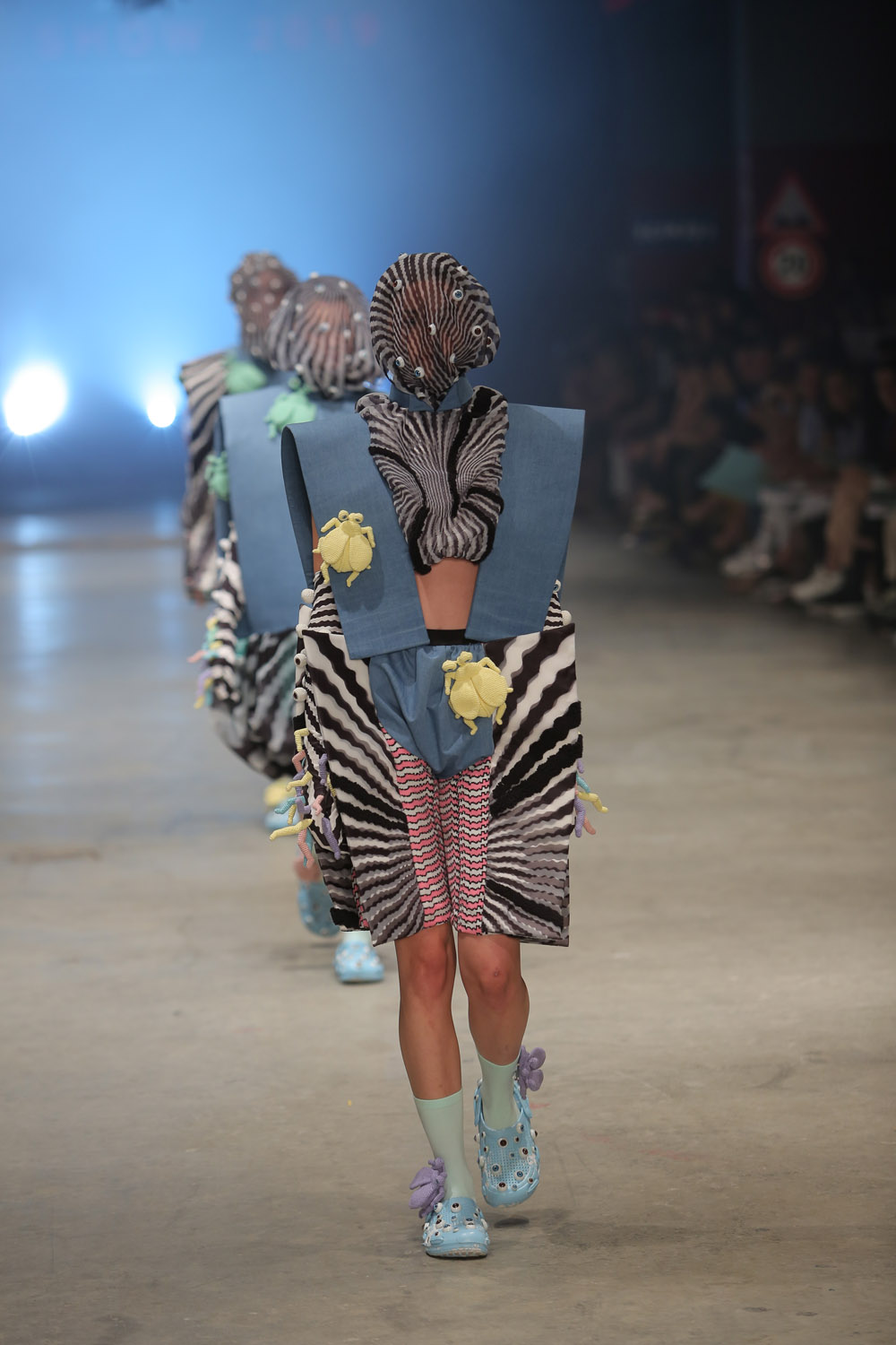 İstanbul Moda Akademisi öğrencilerinden dev moda şovu