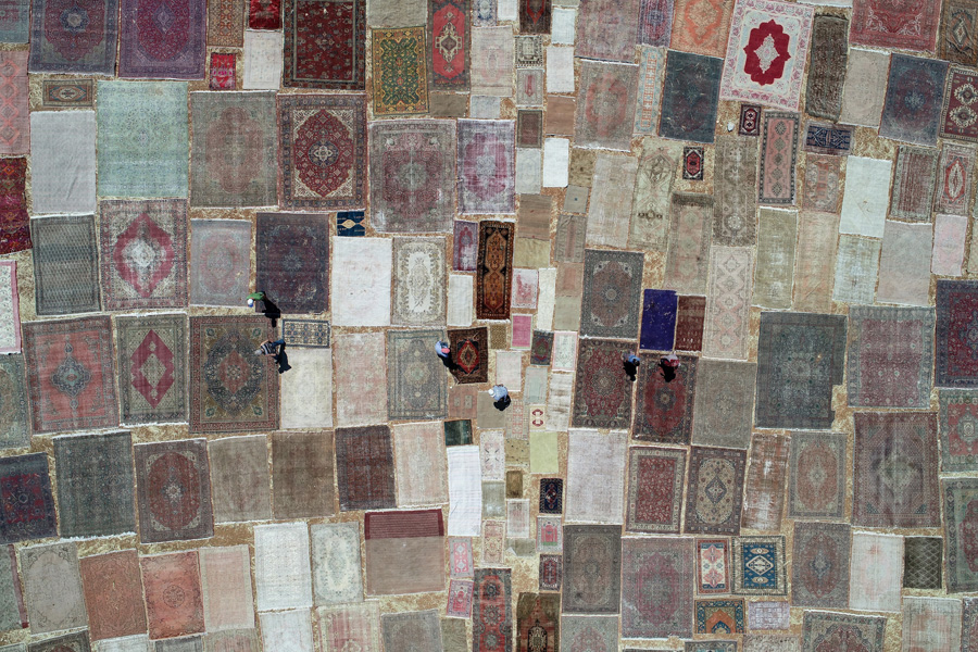 'Halı tarlaları'nın göz alıcı şöleni