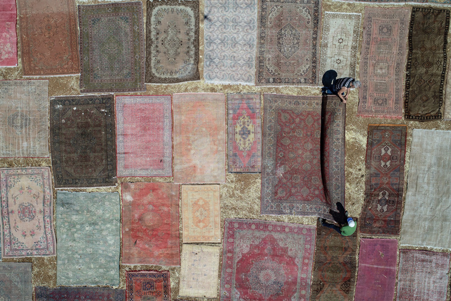 'Halı tarlaları'nın göz alıcı şöleni