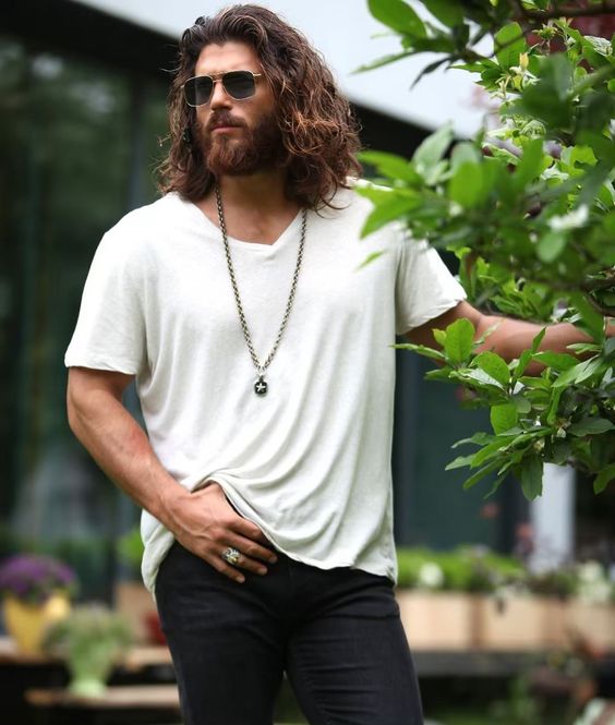 2019’un en beğenilen uzun erkek saç modelleri