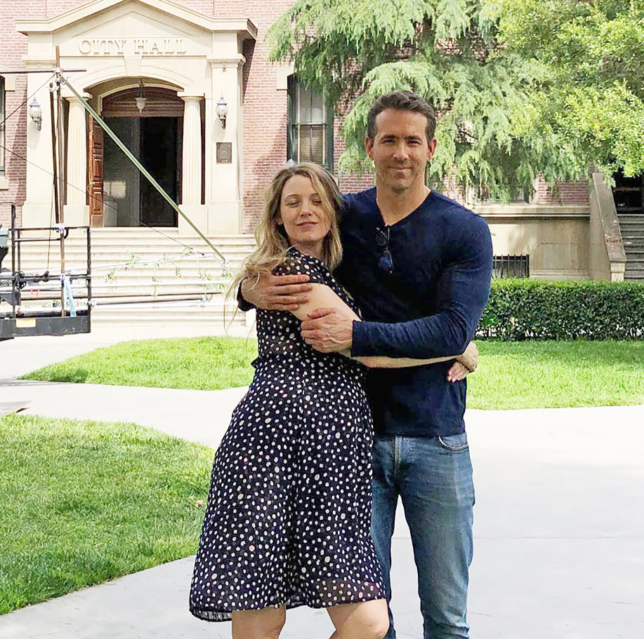 Ryan Reynolds Blake Lively'yi bir kez daha trolledi!