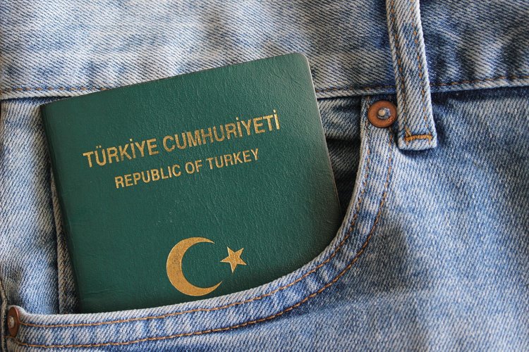 Seyahate çıkarken yanınıza almanız gereken 10 eşya