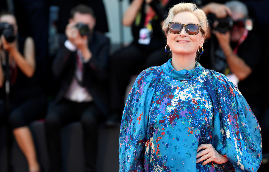 The Laundromat filminin Venedik prömiyeri yapıldı