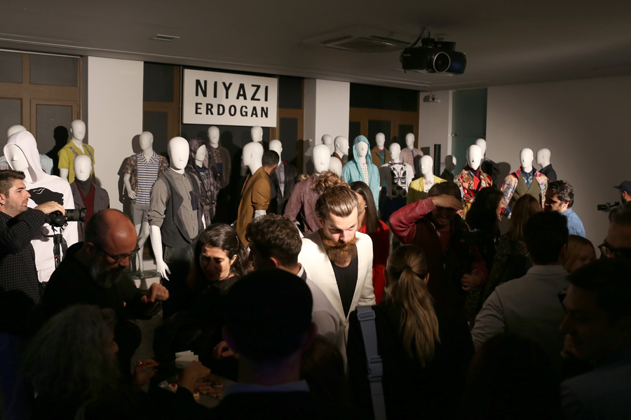 Niyazi Erdoğan - 1 Adam 10 Yıl sergisi