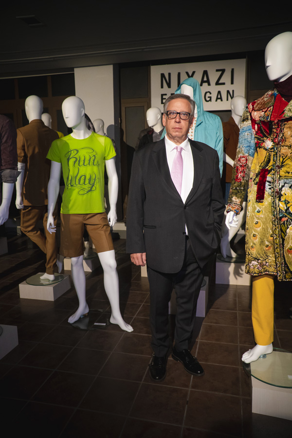 Niyazi Erdoğan - 1 Adam 10 Yıl sergisi