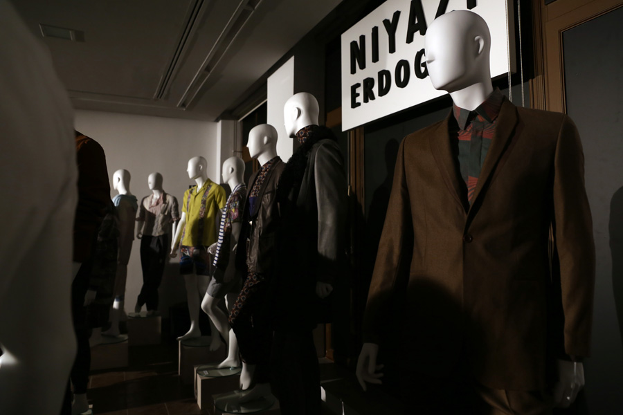 Niyazi Erdoğan - 1 Adam 10 Yıl sergisi