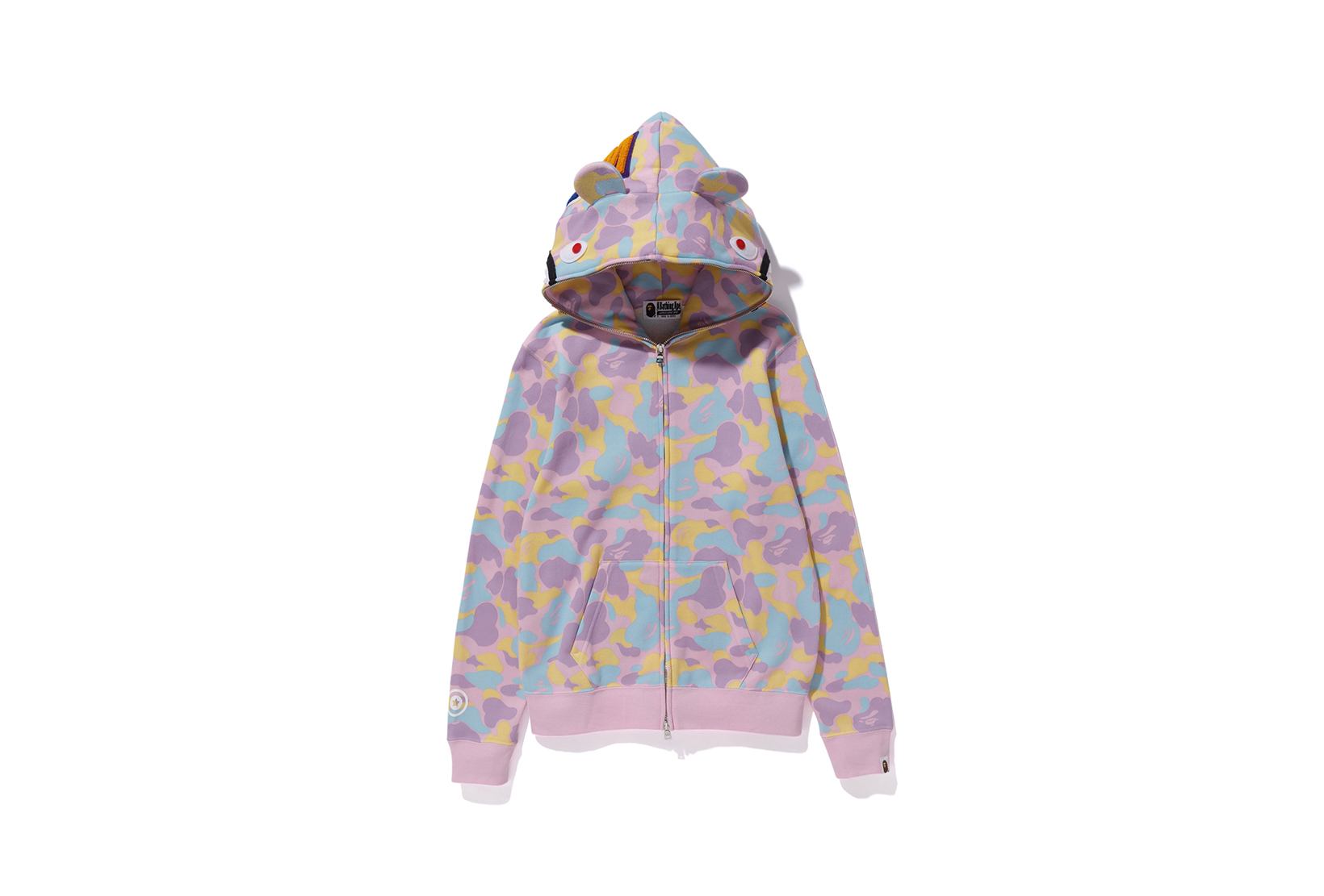 Sokak modasında nostaljik kavuşma: Care Bears x BAPE