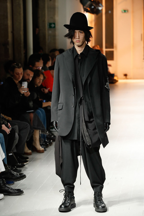 Yohji Yamamoto Erkek Sonbahar/Kış 2020 koleksiyonu