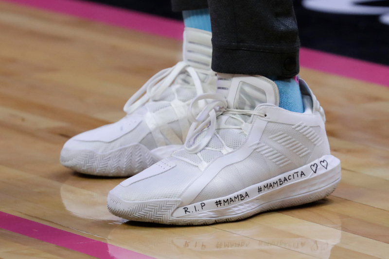 Kobe Bryant ayakkabıları artık satılmayacak mı?