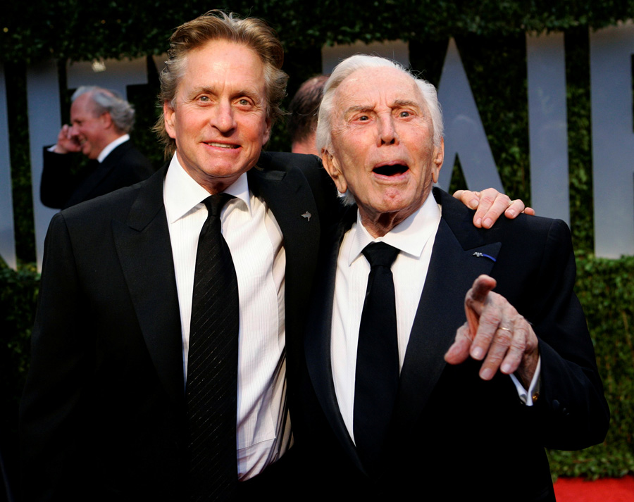 Hollywood efsanesi Kirk Douglas hayatını kaybetti