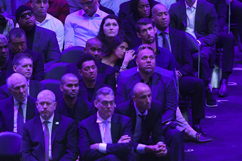 Kobe Braynt ve kızı için anma töreni düzenlendi!