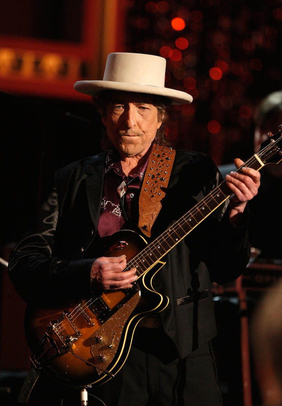 Bob Dylan’dan yeni şarkı sürprizi!