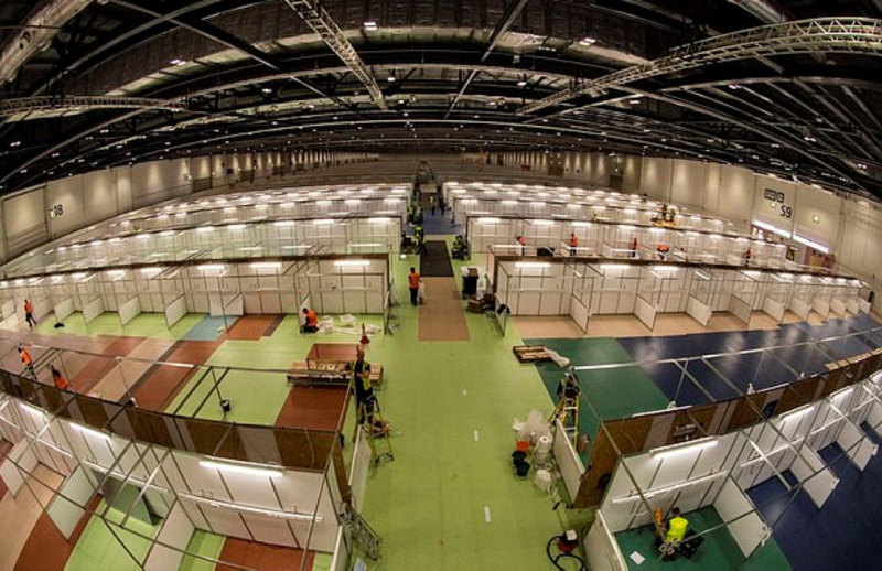 Prens Charles telekonferans ile hastane açılışı yaptı!