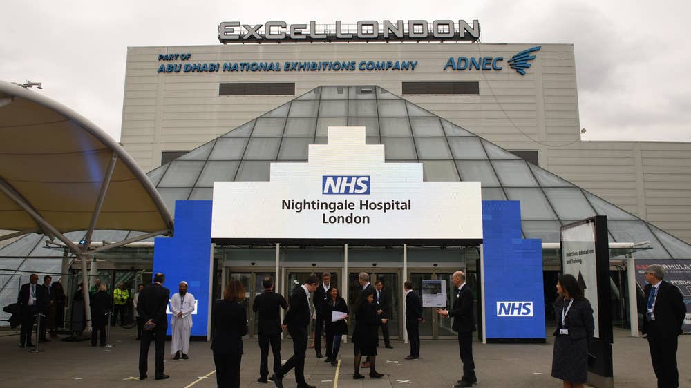 Prens Charles telekonferans ile hastane açılışı yaptı!