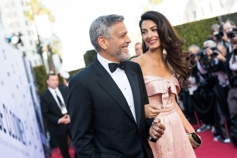 Clooney çiftinden ikizlerine lüks oyuncak