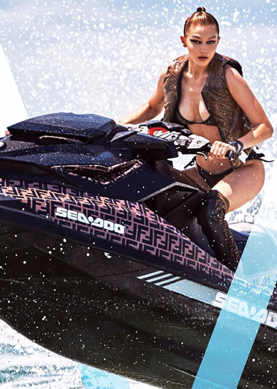 Gıgı Hadıd 25 yaşında