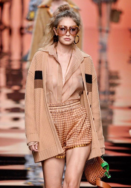 Gıgı Hadıd 25 yaşında