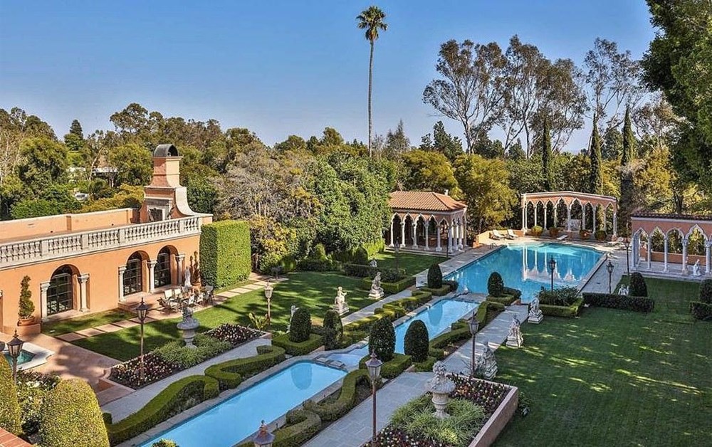 Meşhur malikane satışta