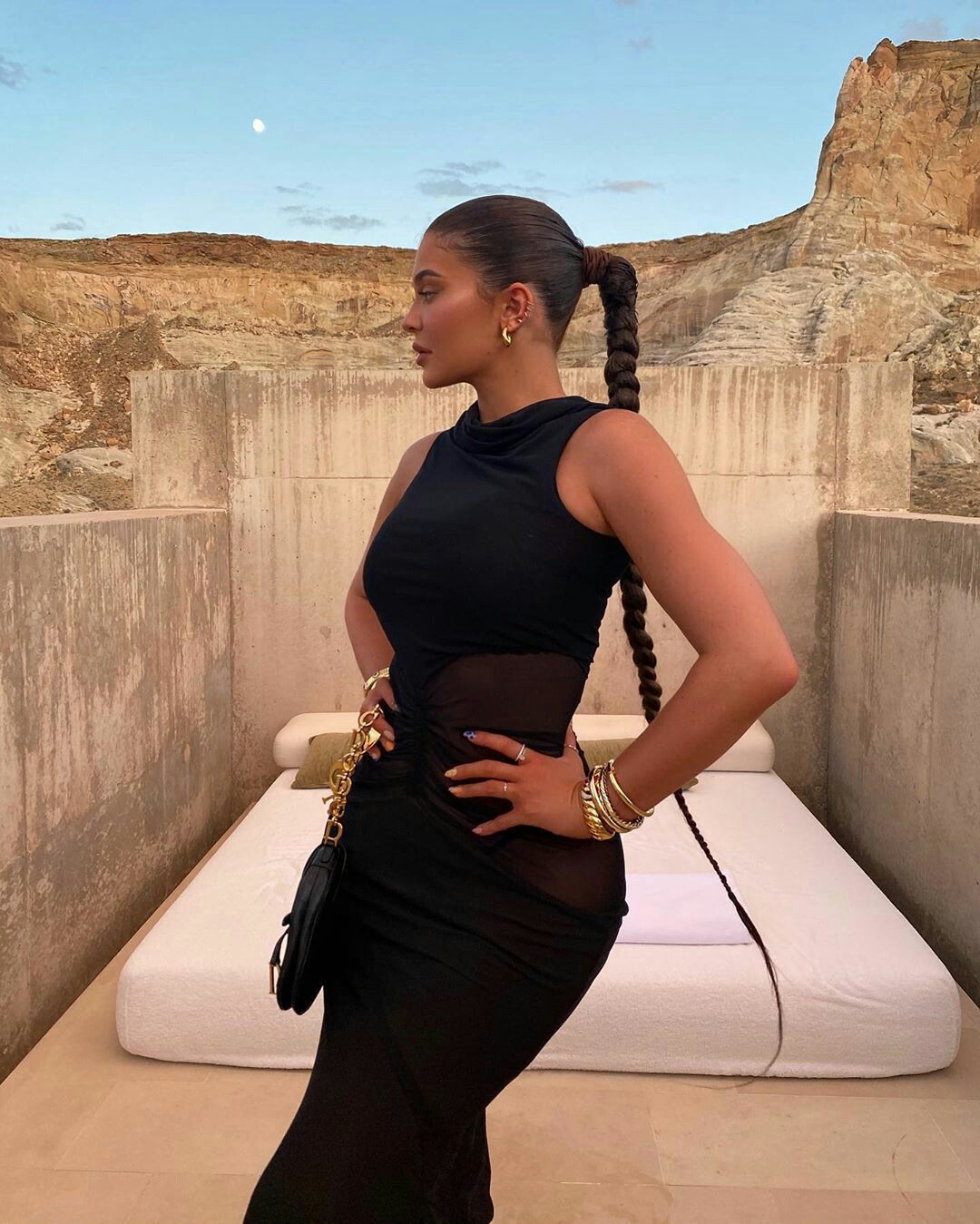 Kylie Jenner pembe Rolls Royce'una kavuştu