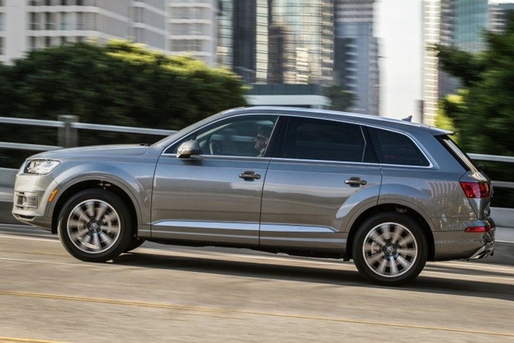 Cristiano Ronaldo dünyanın en pahalı arabasını aldı