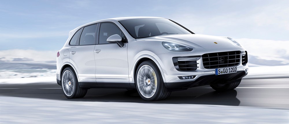 Cristiano Ronaldo dünyanın en pahalı arabasını aldı