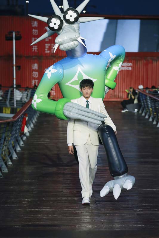 Virgil Abloh'un Louis Vuitton SS21 Koleksiyonu