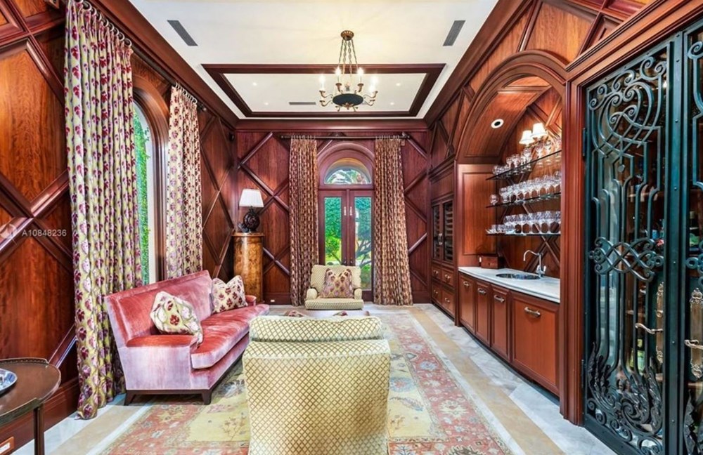 Jennifer Lopez ile Alex Rodriguez çiftinin yeni malikanesi