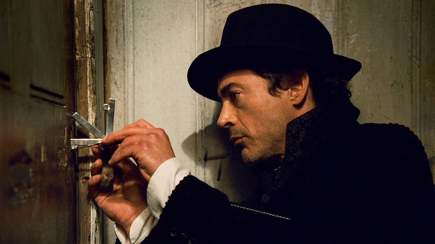 Robert Downey Jr ve Johnny Depp Sherlock Holmes 3'te buluşuyor