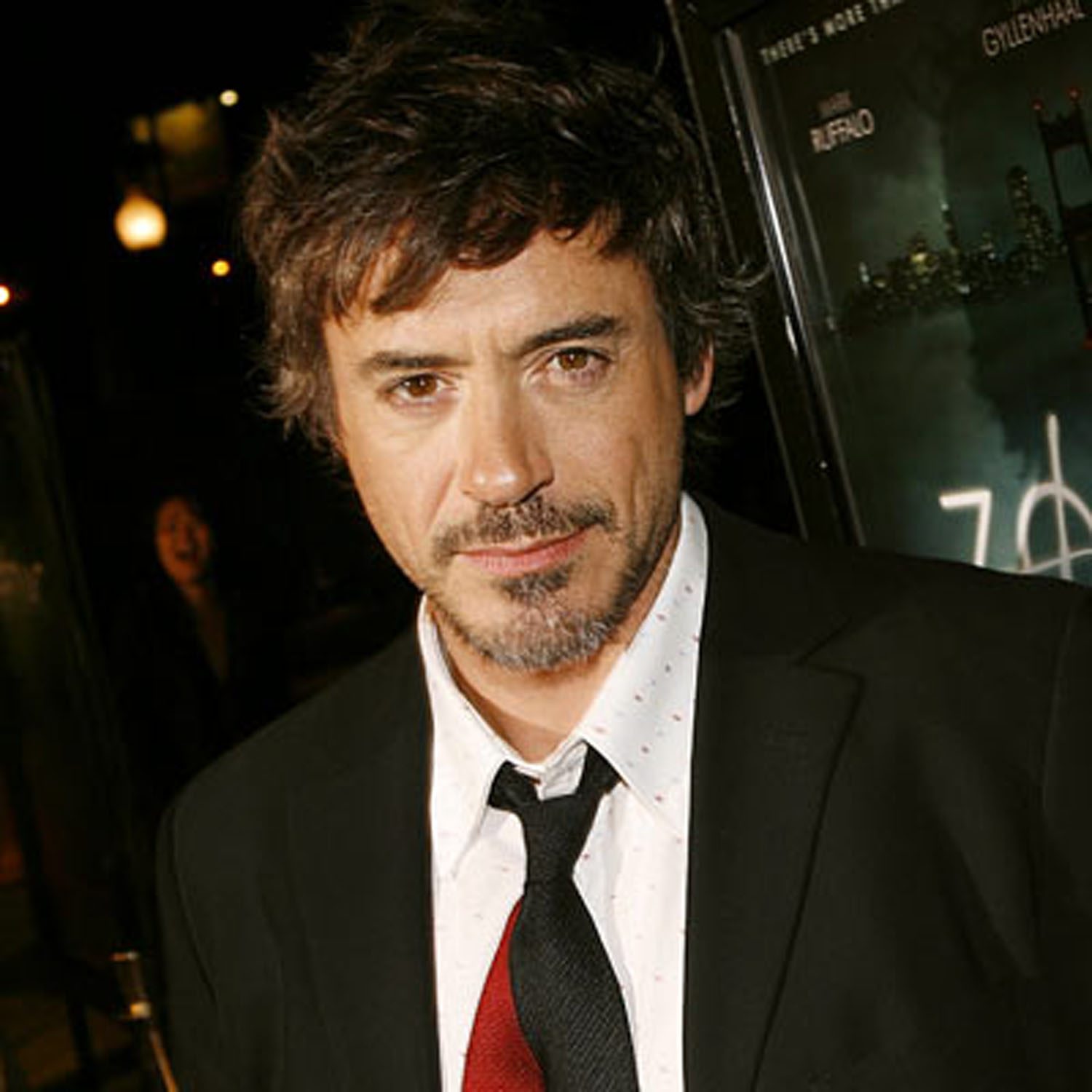 Robert Downey Jr ve Johnny Depp Sherlock Holmes 3'te buluşuyor
