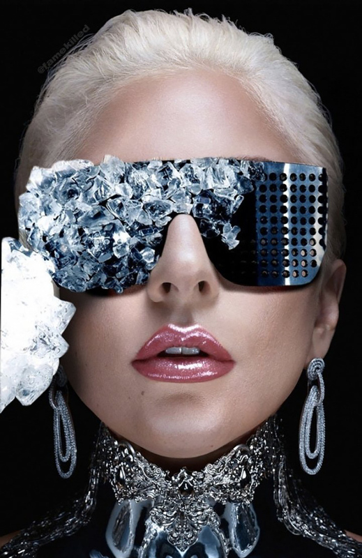 Lady Gaga MTV Video Müzik Ödülleri’ne buz dolu küvette hazırlanıyor