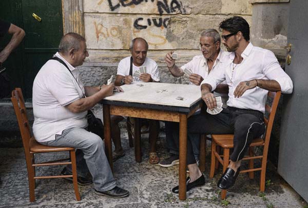 Dolce & Gabbana’dan yeni kampanya: Dolce & Gabbana Loves Naples​