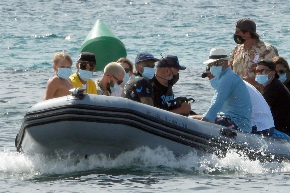 Neymar soluğu Ibiza'da aldı