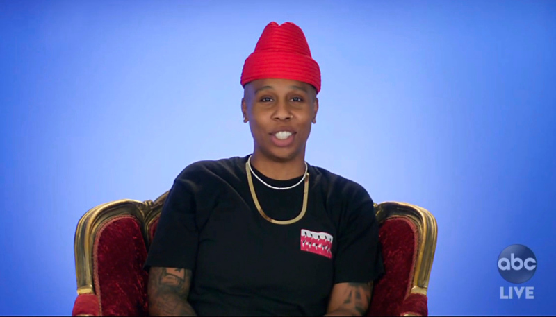 2020 Emmy Ödüllerine bulaşık eldiveni damga vurdu