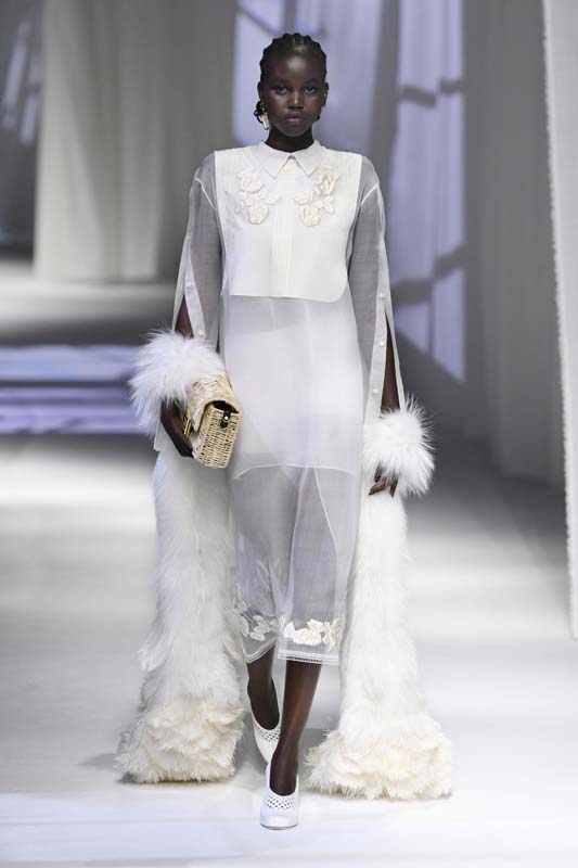 FENDI İlkbahar/Yaz 2021 koleksiyonu