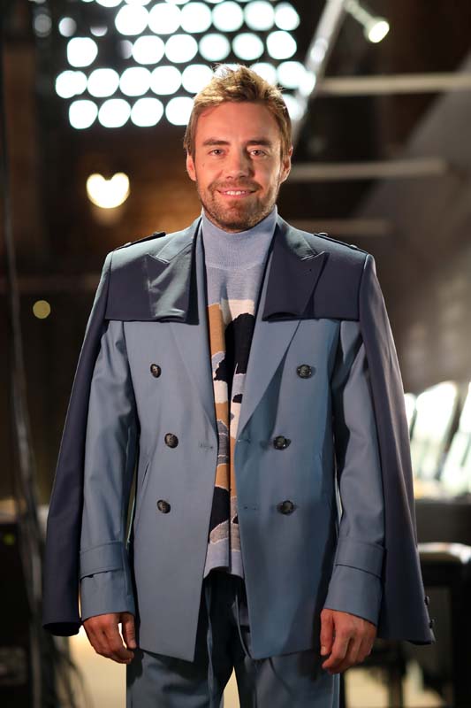 Emre Erdemoğlu A/W 21 Koleksiyonu: Beni Bağrına Bas