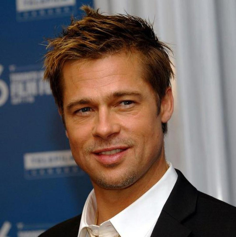 Brad Pitt ihtiyaç sahiplerine yiyecek dağıttı