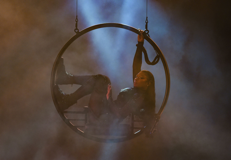 Amerikan Müzik Ödüllerine damga vurdular