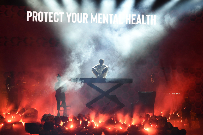 Amerikan Müzik Ödüllerine damga vurdular