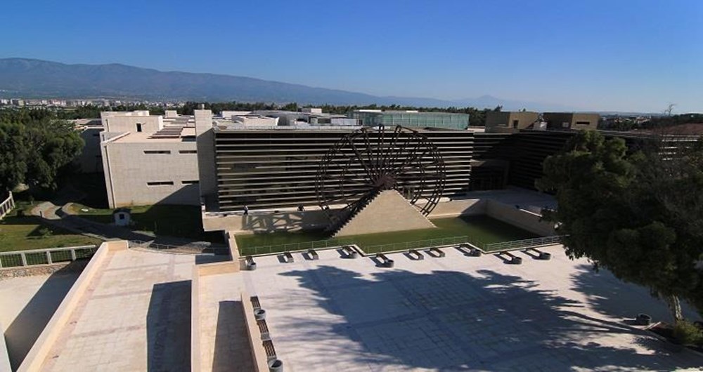 Evden çıkmadan gezebileceğiniz 33 sanal müze