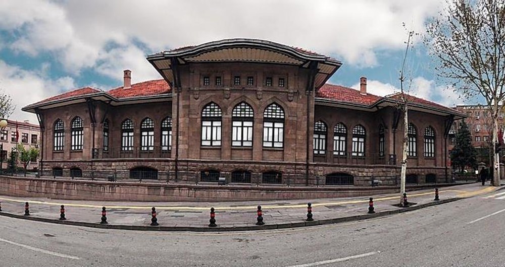 Evden çıkmadan gezebileceğiniz 33 sanal müze