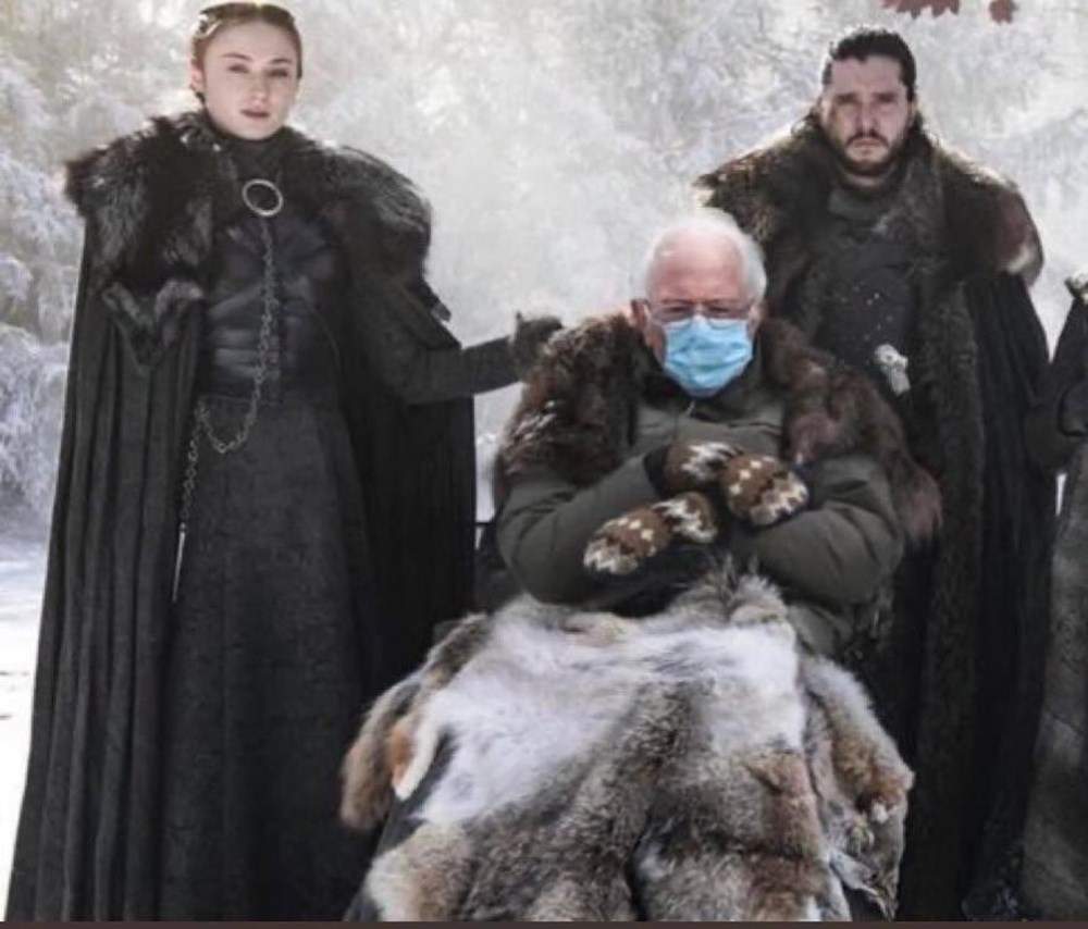 Bernie Sanders eldivenleriyle yemin törenin yıldızı oldu