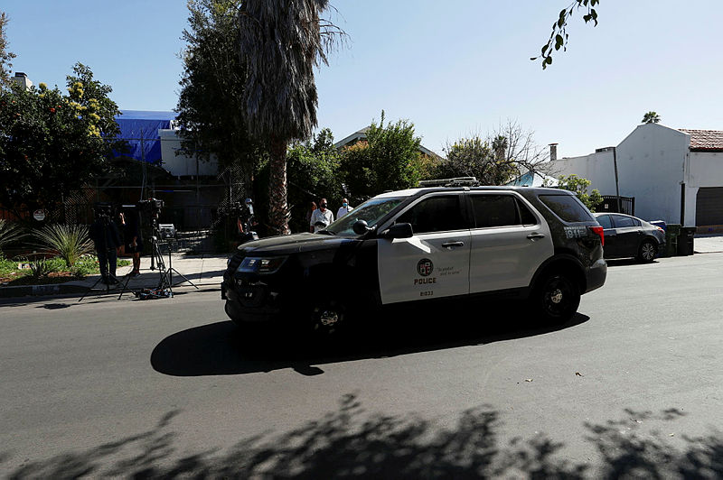 Silahlı saldırıyla Lady Gaga'nın köpeklerini çaldılar