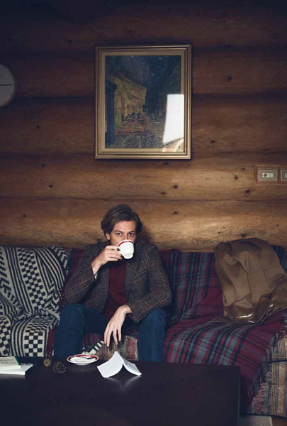 Ormanda Doğaya Dönen Beyefendi Tipi