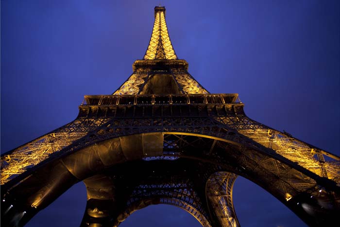Muhtemelen Bilmediğiniz Eyfel Kulesi Gerçekleri