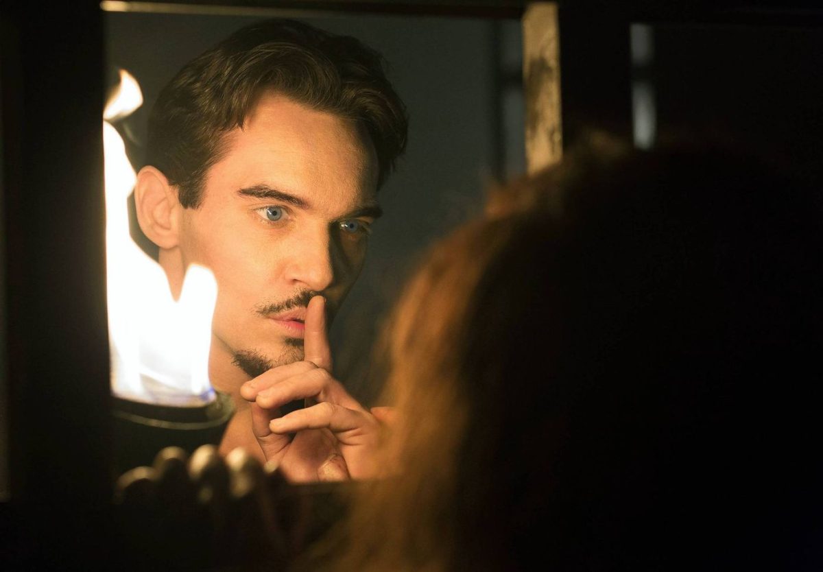 Jonathan Rhys Meyers ve Luke Kleintank'ı bir araya getiren gerilim!