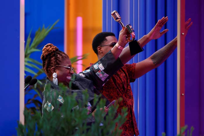 2021 Billboard Müzik Ödülleri Sahiplerini Buldu